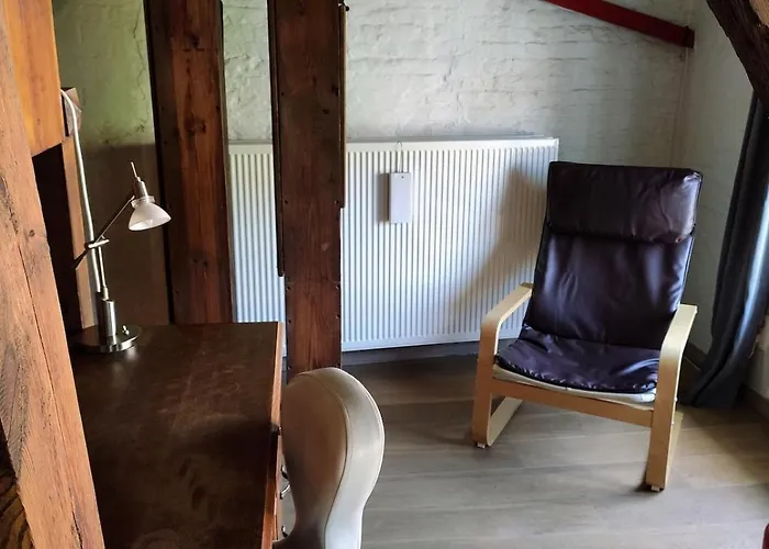 아파트 Unique Historic Mill Loft With River Lys Views