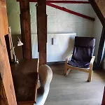 아파트 Unique Historic Mill Loft With River Lys Views